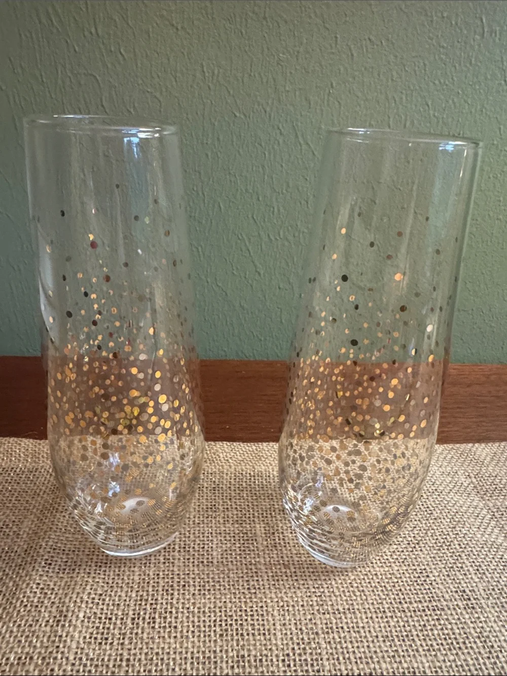 Moët & Chandon Black Insulated Champagne Cooler & 2 Stemless Flutes